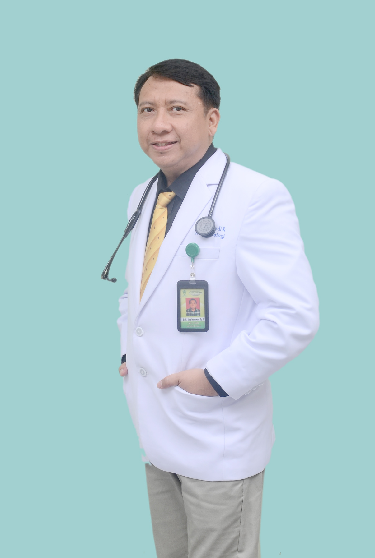 dr.  H. RISA INDRAWAN, Sp.OT